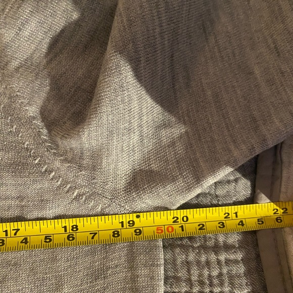 Gray Sweater - Picture 4 of 6